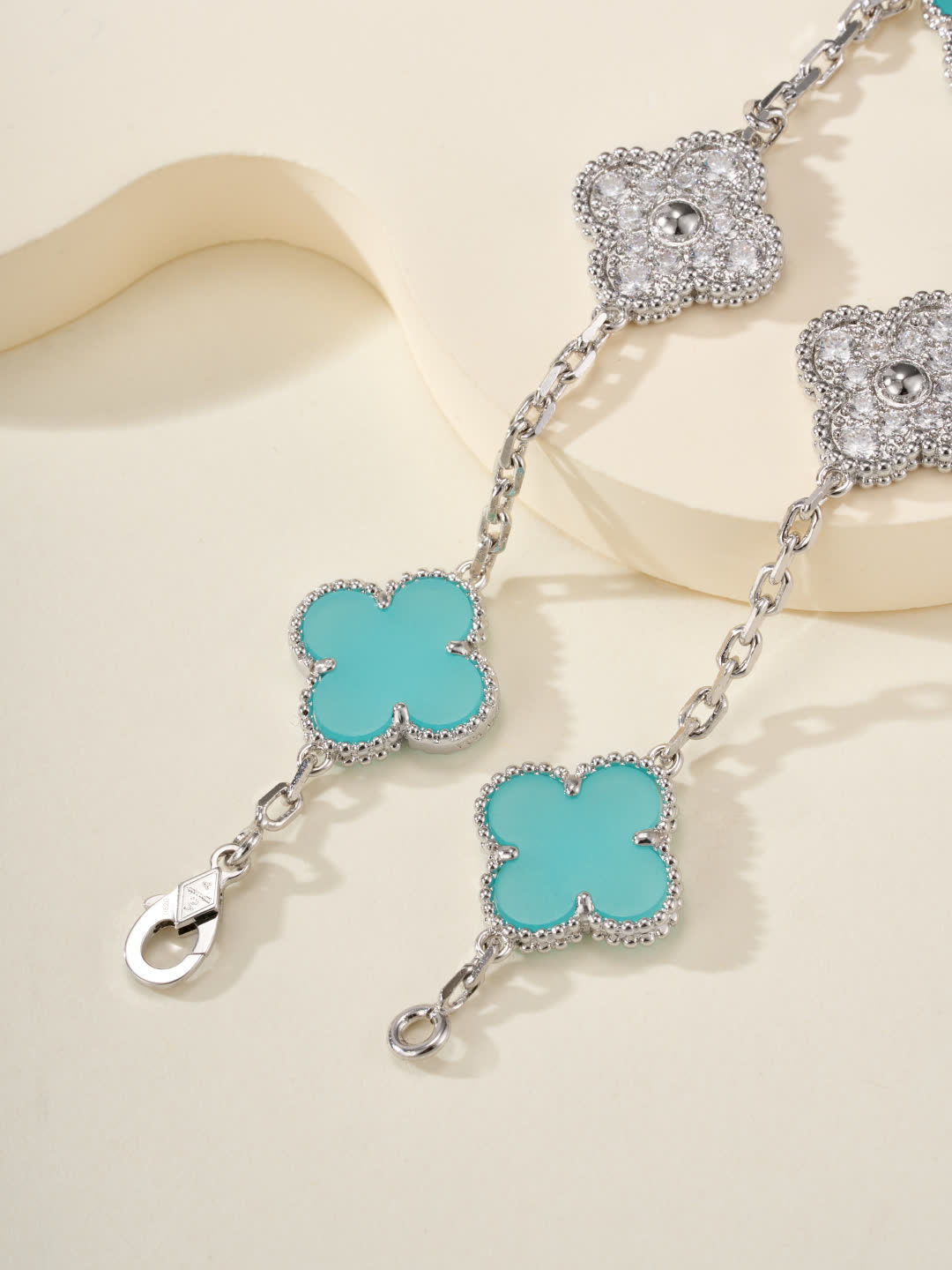 Van Cleef & Arpels Alhambra Bracelet